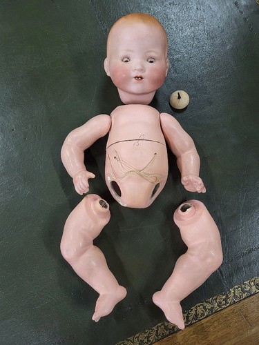 Poupee ancienne restaurer - a,