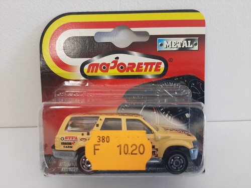 Voiture majorette toyota - voiture,