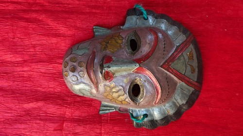 Masque décoratif laiton - en,