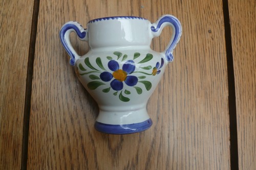 Petit vase faïencerie basse - vase.,