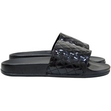 CLAQUETTES ou SANDALES FEMMES