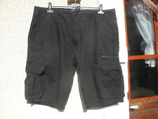 BERMUDAS CARGO ALTERNATIVE REALITIES T 50 TBE