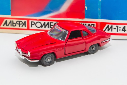 Politoys urss alfa romeo - urss,