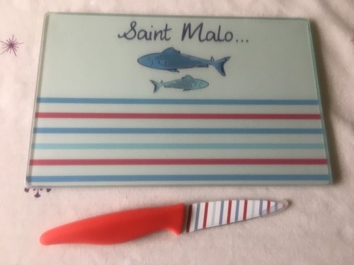 Planche découper couteau - À,