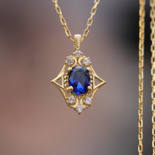 Collier saphir bleu pendentif