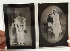 2 Négatifs sur verre anciens Officier de St-Cyr, épouse & enfant Antique photos