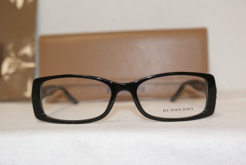 Brand new authentic burberry - new,
