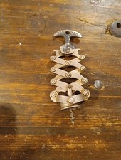 Tire-bouchon ancien Zig Zag