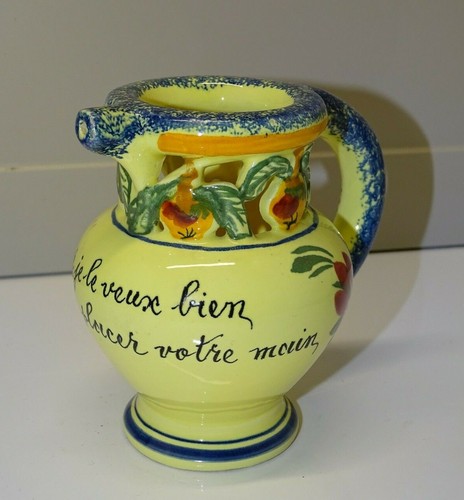 Joli ancien petit pichet - ancien,