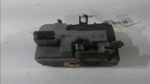 Serrure porte moteur avant - de,