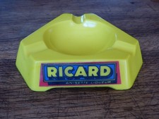 Cendrier Publicitaire RICARD ANISETTE LIQUEUR vintage collection