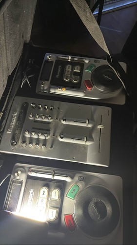 Numark axis players - 2, dj