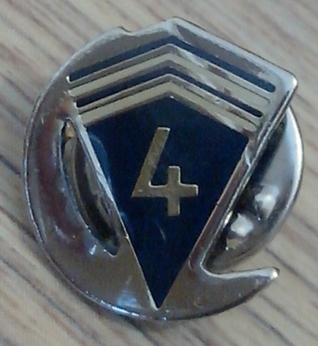 Pin régiment de dragons - 4°,