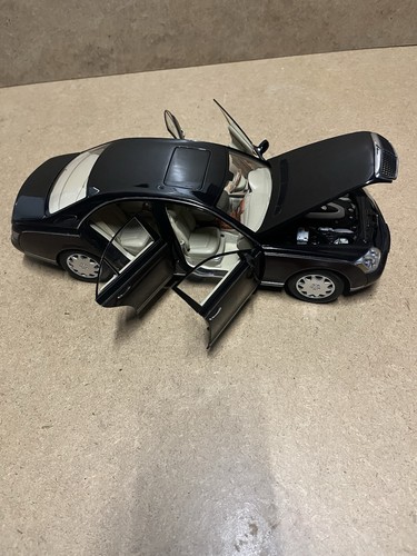 Autoart maybach 57 - .,