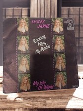 Vinyle 45 tours vintage Lesley