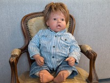 JOLI POUPEE D ARTISTE BEBE