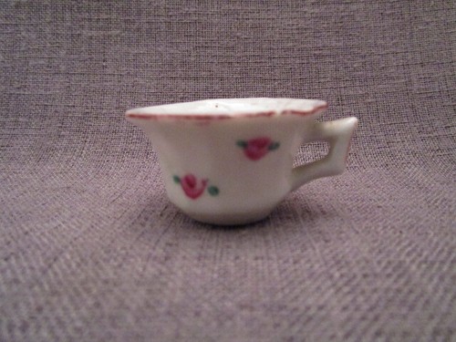 Tasse dinette ancienne - ancienne, en