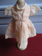 JOLIE ROBE  POUR POUPEE ANCIENNE Raynal, Bella, Gégé, Clodrey ou autres