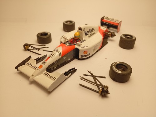 Mclaren mp4 6 senna - senna, a