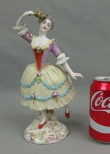 ancien sujet en porcelaine