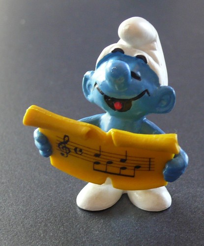 Figurine schtroumpf chanteur - figurine,