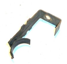 Support durite refroidissement cote distribution Peugeot 205  