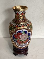 Vase Émail Cloisonné Chinois.vintage . Fleurs Sur Fond Doré. Sur Socle. TBE.