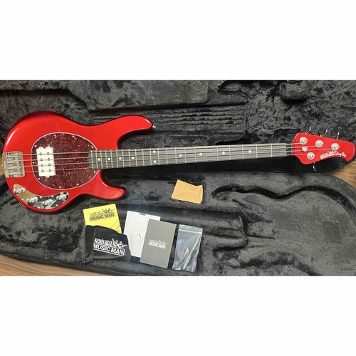 Ernie ball music man stingray - ernie,