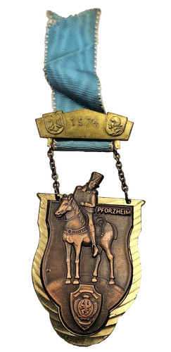 Broche medaille ème - medaille, 3