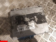 Calculateur moteur SIEMENS - RENAULT SAFRANE 2.0i - Réf : 7700853733 - (H)