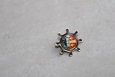 pins pin blason honfleur