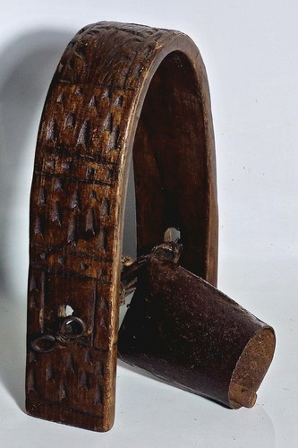 Ancienne cloche sonnaille - ancienne,