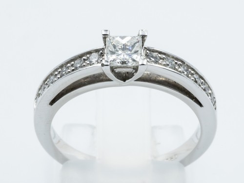 Bague solitaire blanc - bague,