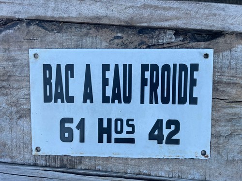 Ancienne plaque émaillée