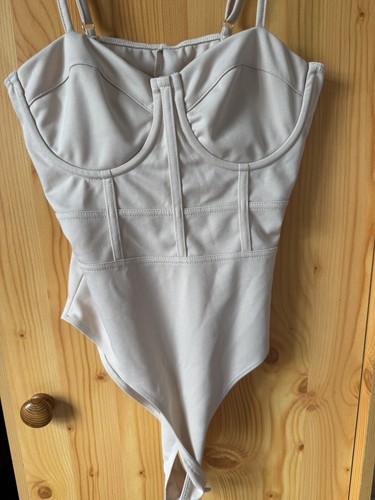 Body femme une - -pièce, beige
