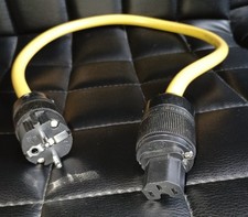 Câble secteur blindé Hifi prises Schuko 0,70 mètre