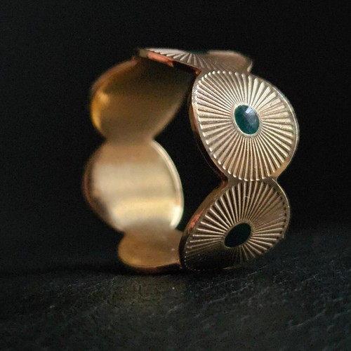 Bague cercles rayonnants