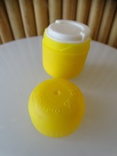 Oeuf tirelire porte monnaie Kinder surprise Allemagne Vintage