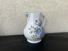 Pichet en faïence de Lunéville décor oiseau et fleurs bleues