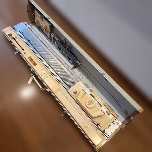 Machine tricoter - machine,