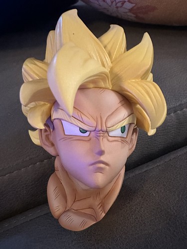 Tête résine goku super - en,