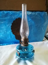 Lampe à pétrole murale verre bleu 