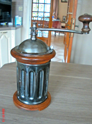 Ancien superbe moulin a - et,