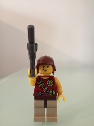 Lego 5887 dino minifig - dino,