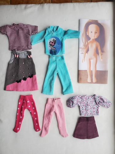 Lot vêtements poupée corolle - lot,