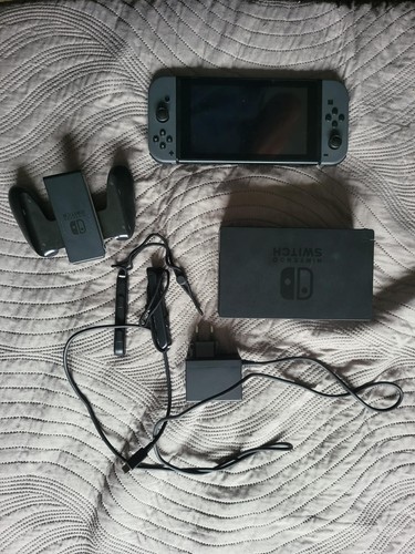 Nintendo switch console - nintendo,