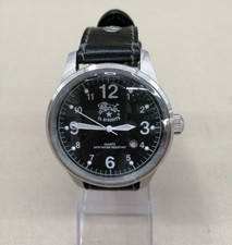 Montre analogique noire IL