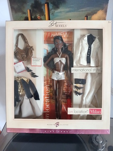 Rare black barbie - barbie, best