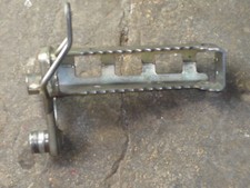 cale pied yamaha 700 raptor coté droit yfm700r