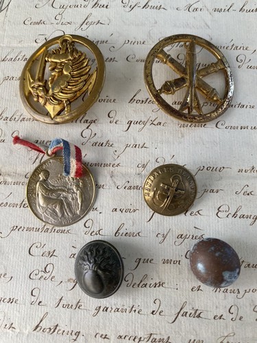 Lot militaria divers ancien